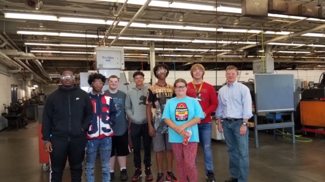 Students visit Nolte for National Manufacturing Day